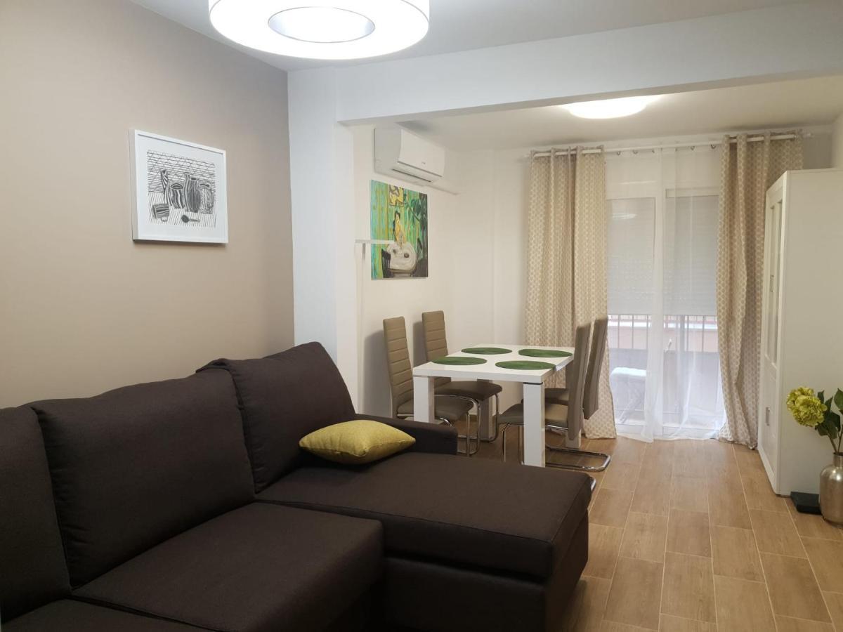 Apartamento Delux Benidorm Apartment Luaran gambar