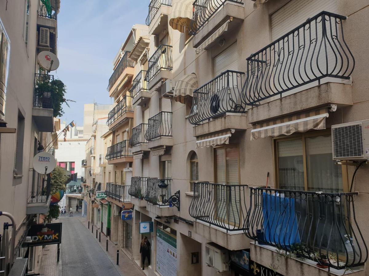 Apartamento Delux Benidorm Apartment Luaran gambar